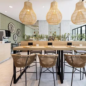 Alameda Centro Affiliated By Meliá Málaga
